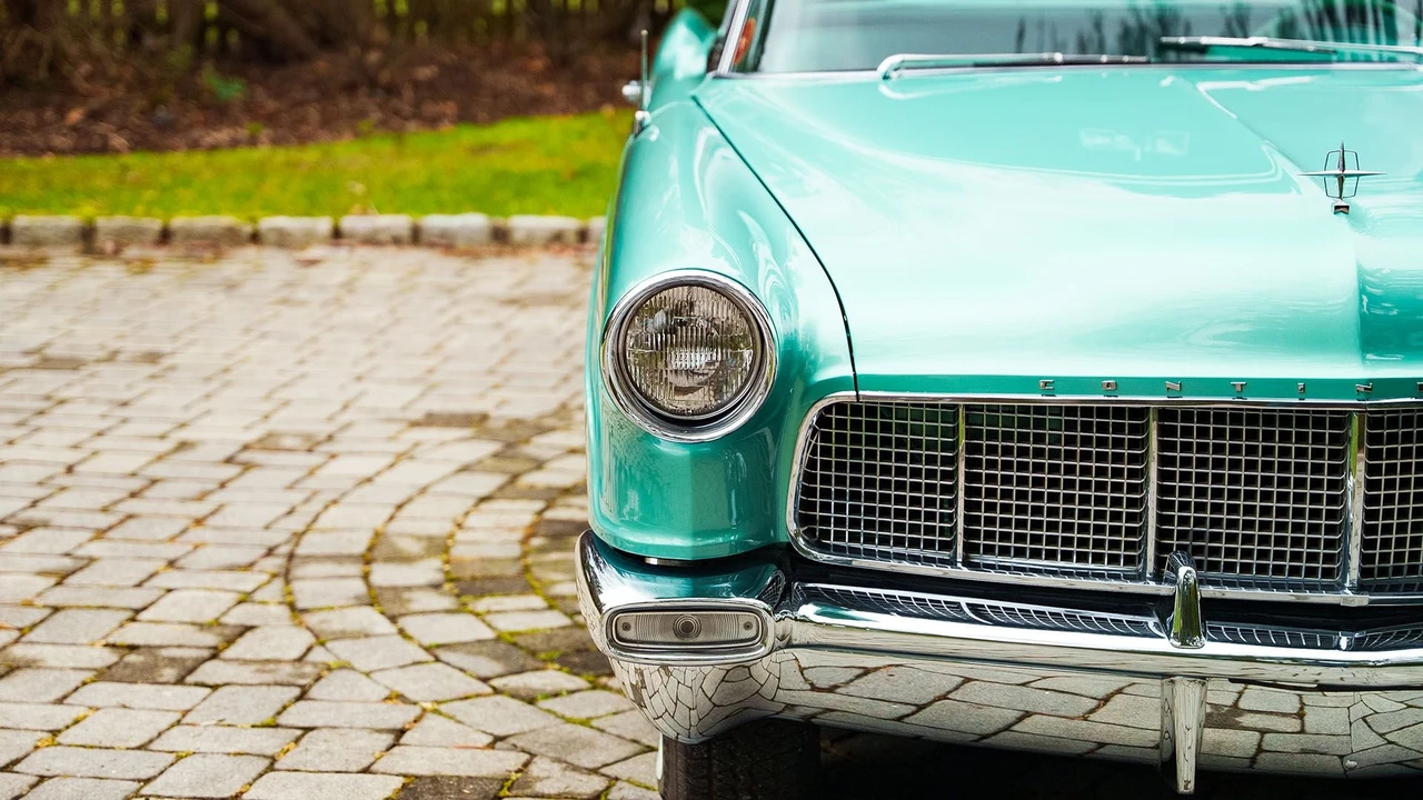 1956 Lincoln Continental Mark II - Image 25 of 31