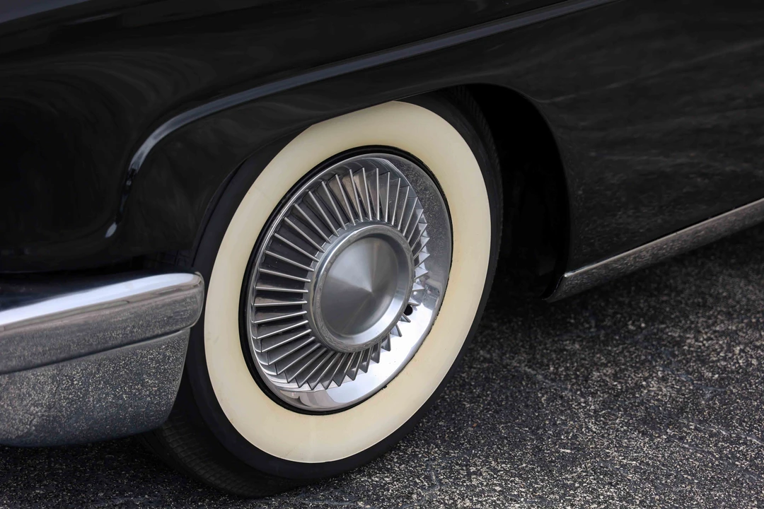 1956 Lincoln Continental Mark II - Image 14 of 31