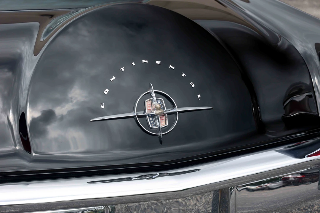 1956 Lincoln Continental Mark II - Image 28 of 31