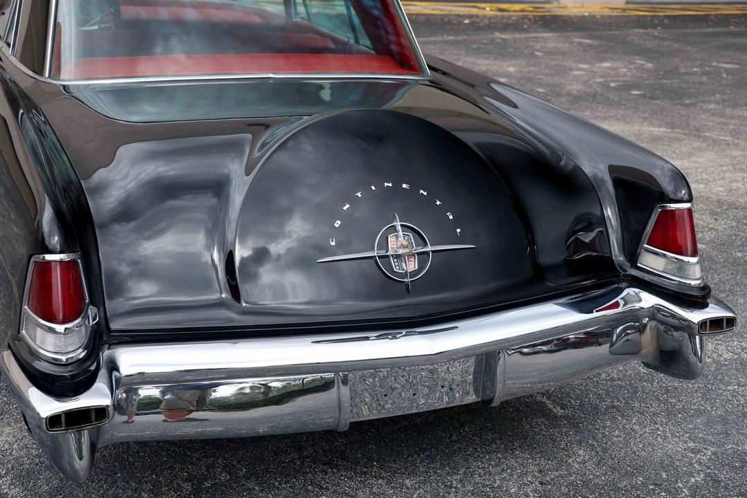 1956 Lincoln Continental Mark II - Image 29 of 31