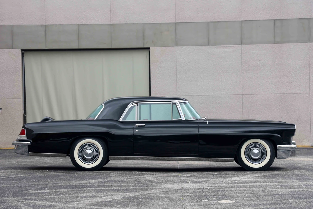 1956 Lincoln Continental Mark II - Image 4 of 31