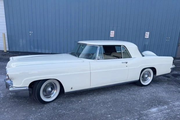 1956 Lincoln Continental Mark II - Image 4 of 7