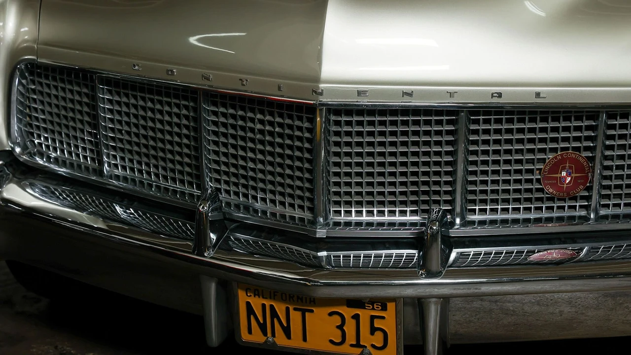 1956 Lincoln Continental Mark II - Image 7 of 31