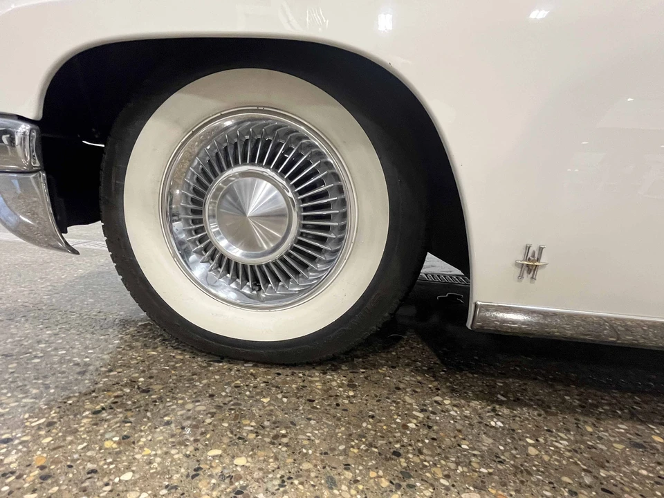 1956 Lincoln Continental Mark II - Image 13 of 31