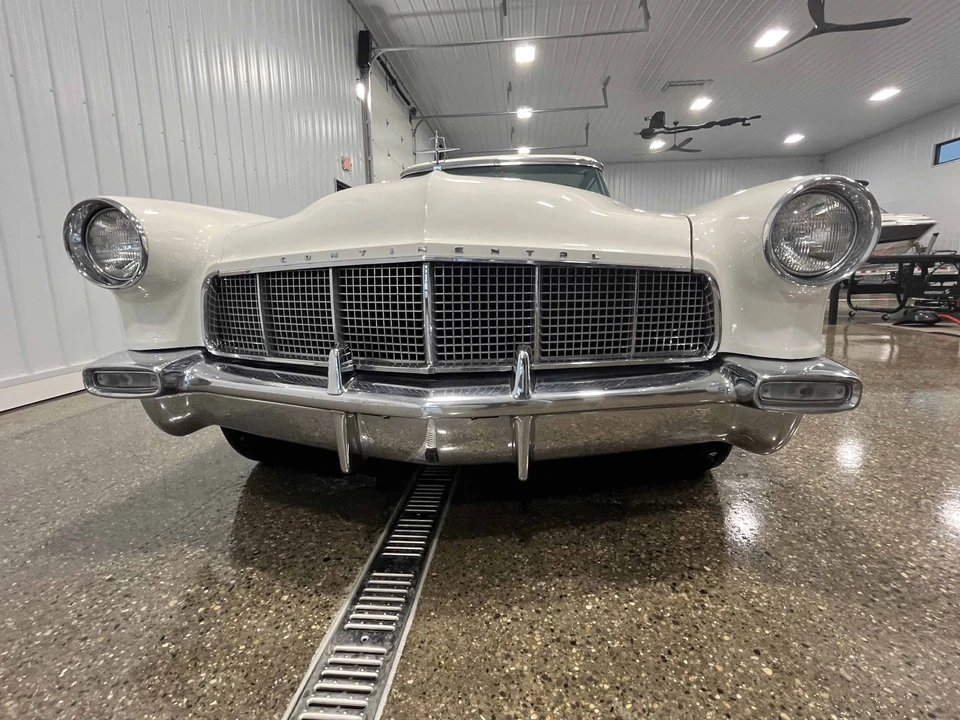 1956 Lincoln Continental Mark II - Image 14 of 31