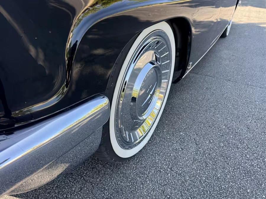 1956 Lincoln Continental Mark II - Image 9 of 31