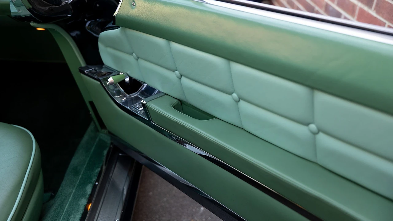 1956 Lincoln Continental Mark II - Image 11 of 20