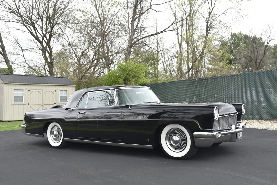 1956 Lincoln Continental Mark II - Image 19 of 21