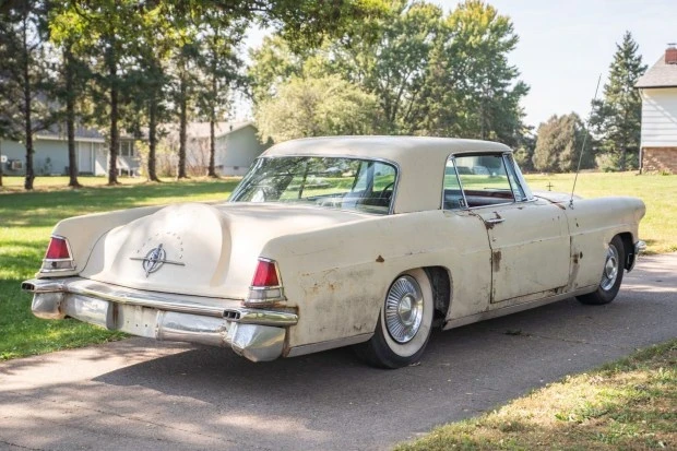 1956 Lincoln Continental Mark II - Image 2 of 8