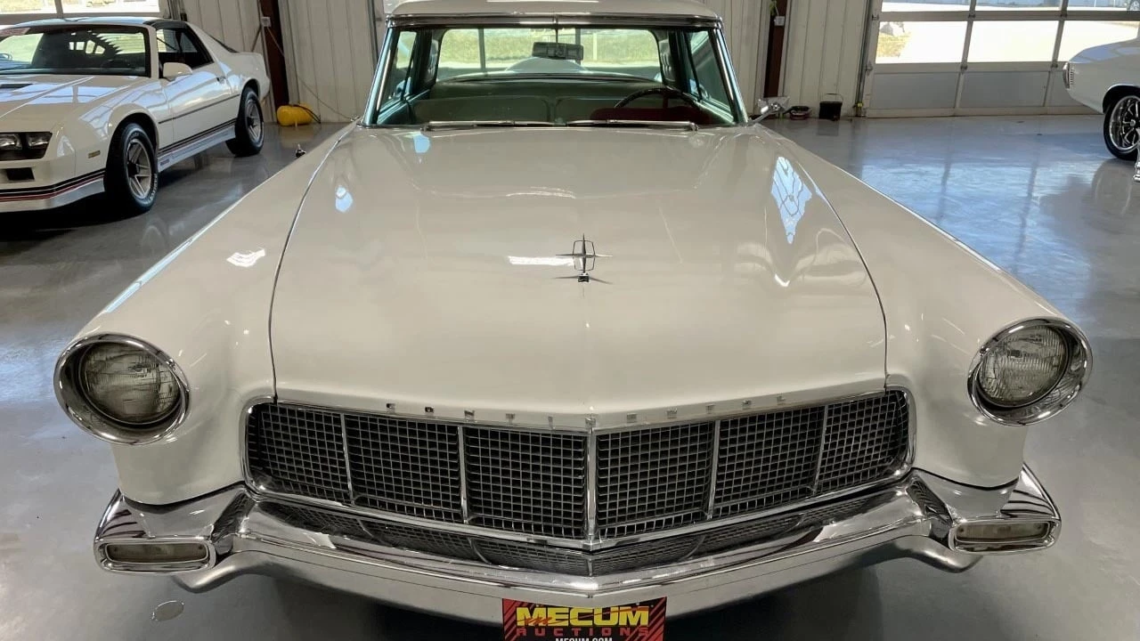 1956 Lincoln Continental Mark II - Image 8 of 12