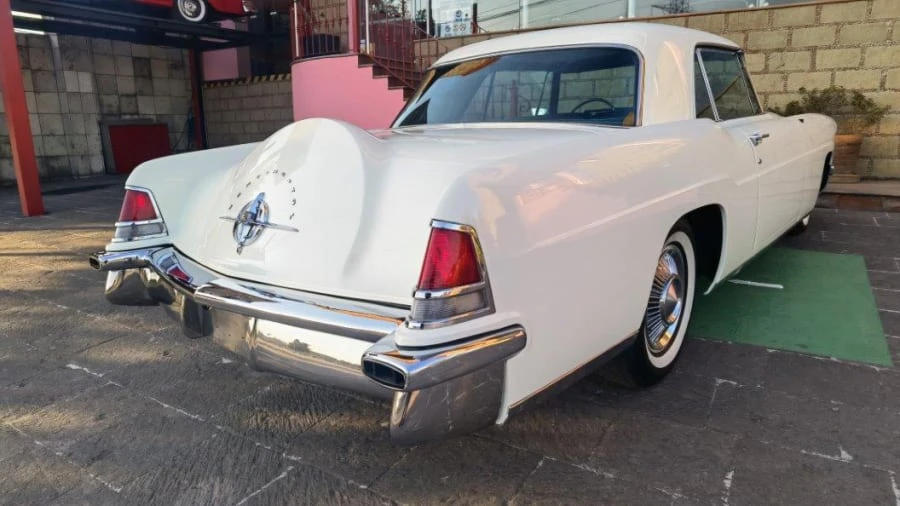 1956 Lincoln Continental Mark II - Image 12 of 17