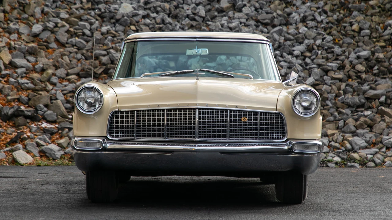 1956 Lincoln Continental Mark II - Image 12 of 14