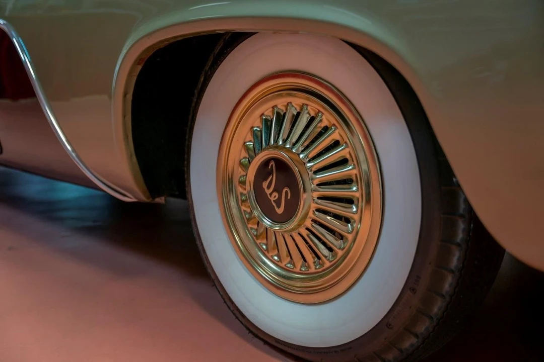1956 DeSoto Firedome - Image 13 of 31