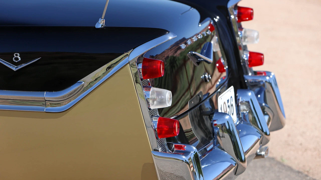 1956 DeSoto Firedome - Image 14 of 31