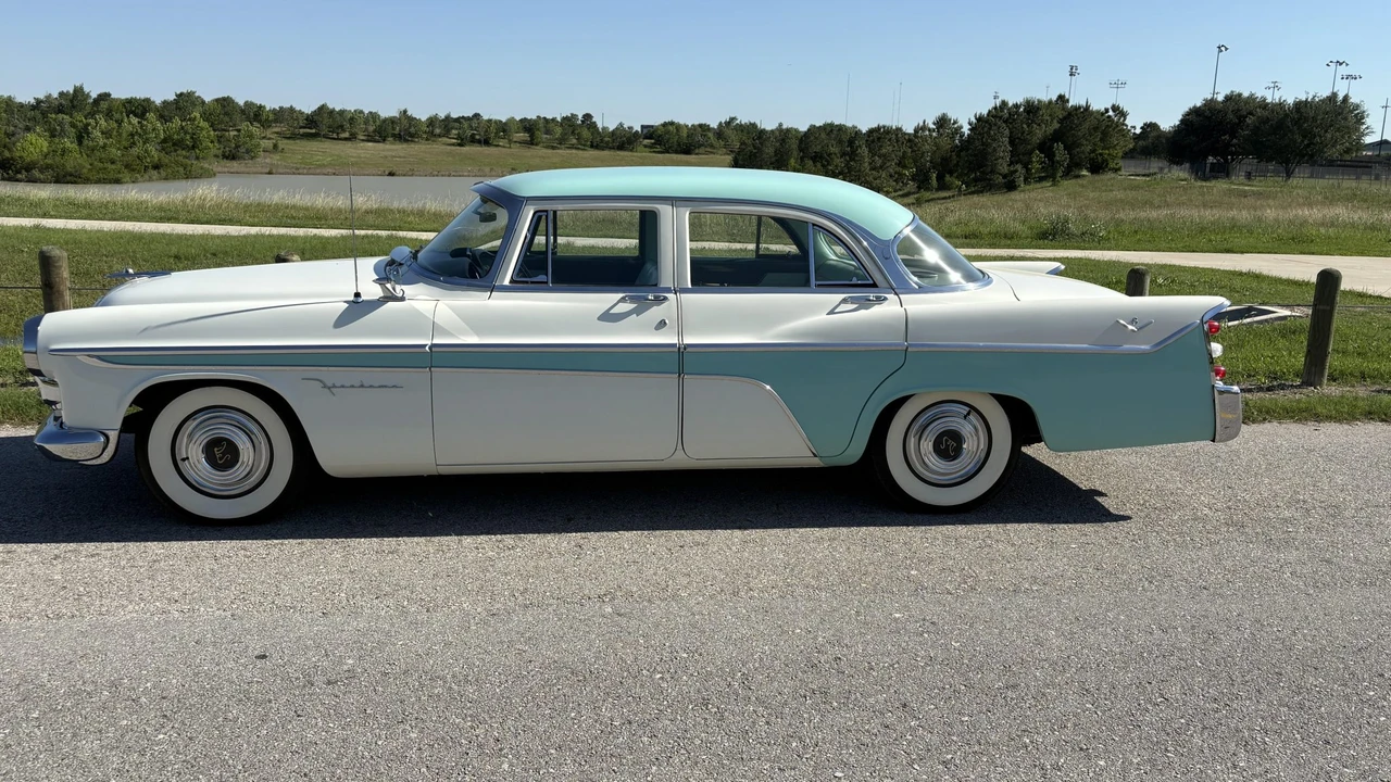 1956 DeSoto Firedome - Image 23 of 31