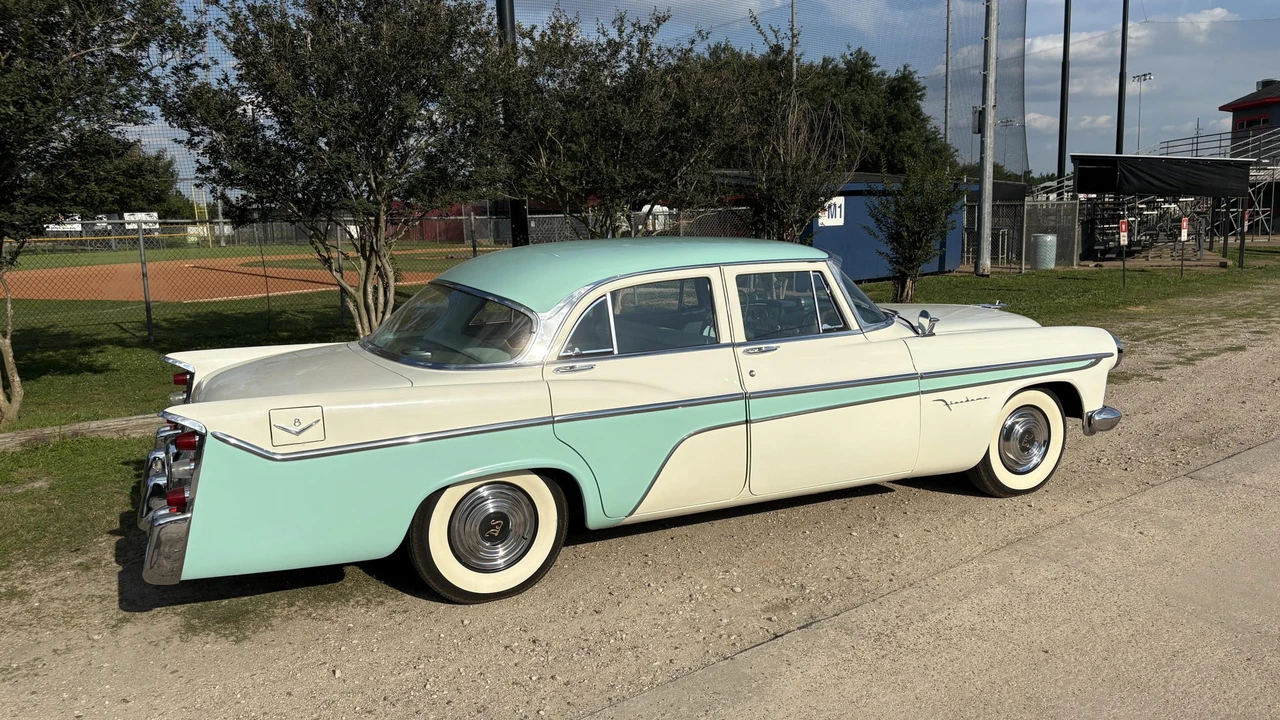 1956 DeSoto Firedome - Image 15 of 31