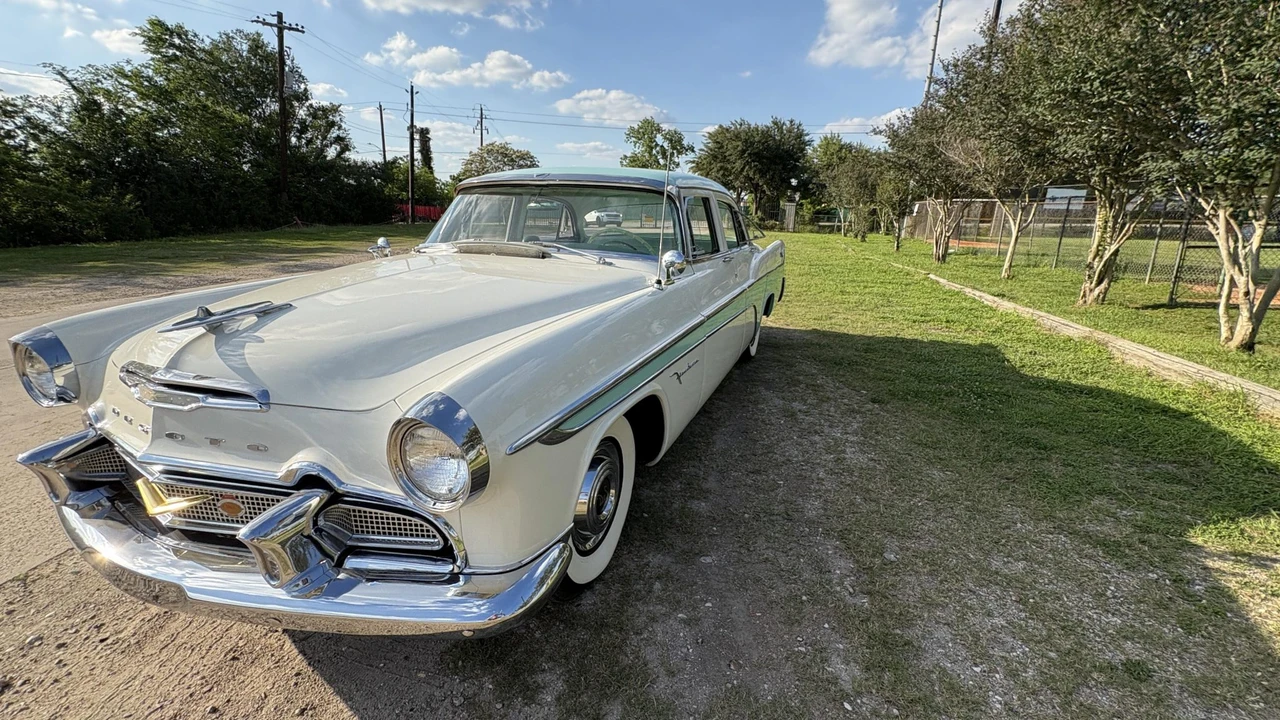 1956 DeSoto Firedome - Image 3 of 31
