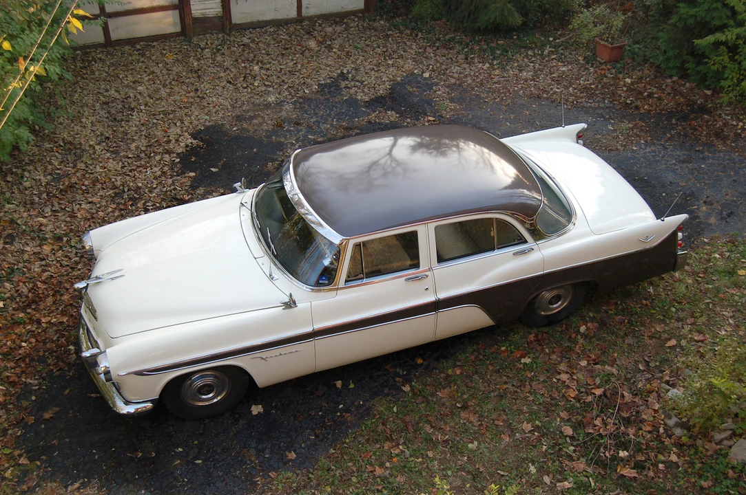 1956 DeSoto Firedome - Image 23 of 31