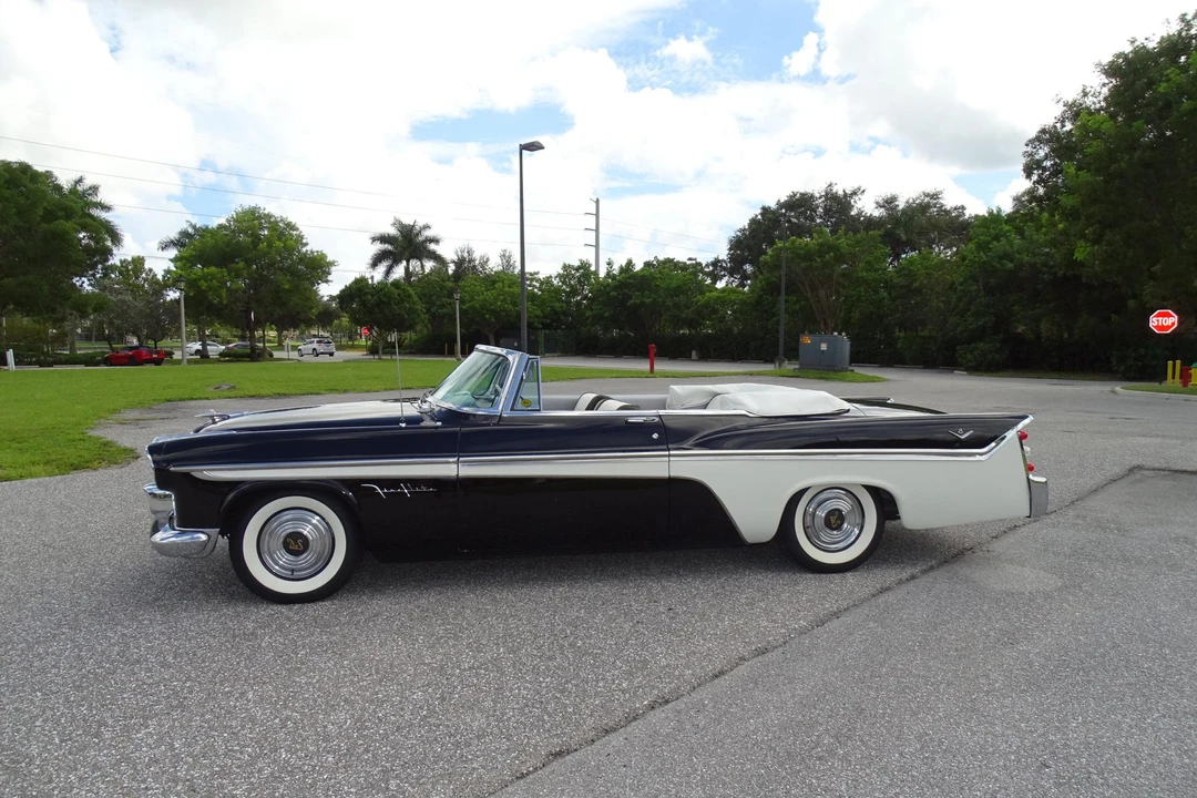 1956 DeSoto Fireflite - Image 18 of 31