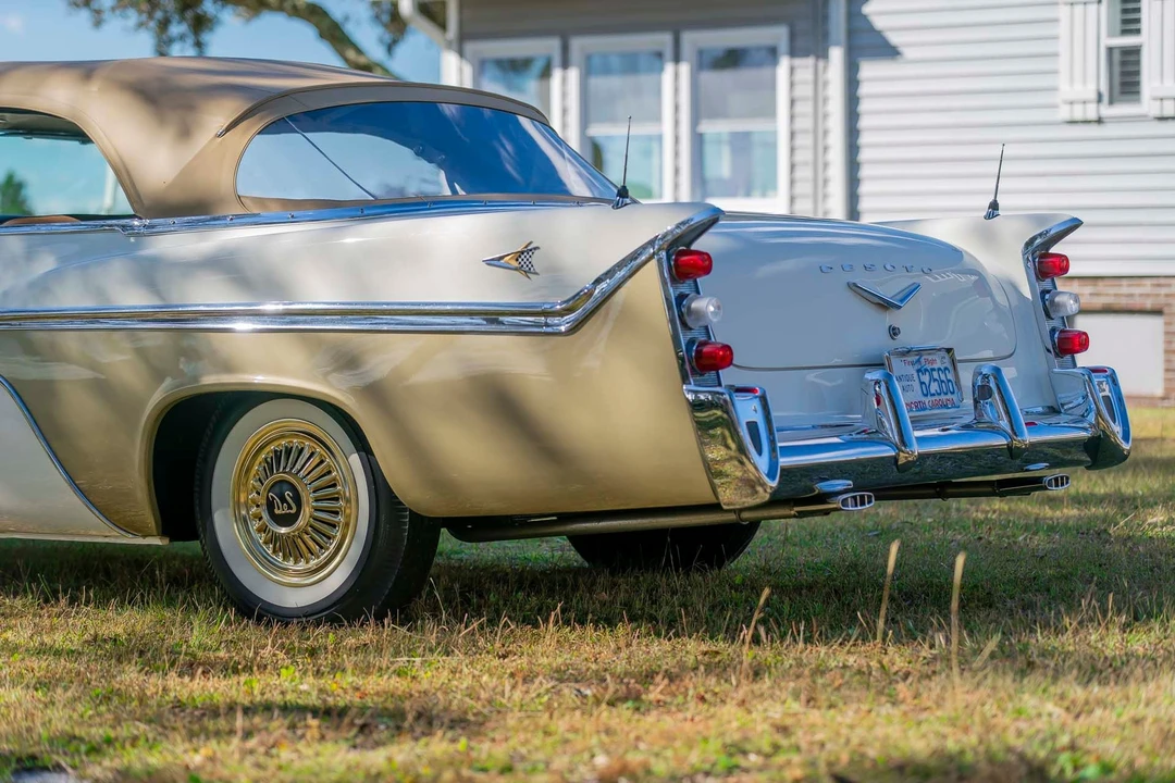 1956 DeSoto Fireflite - Image 25 of 31