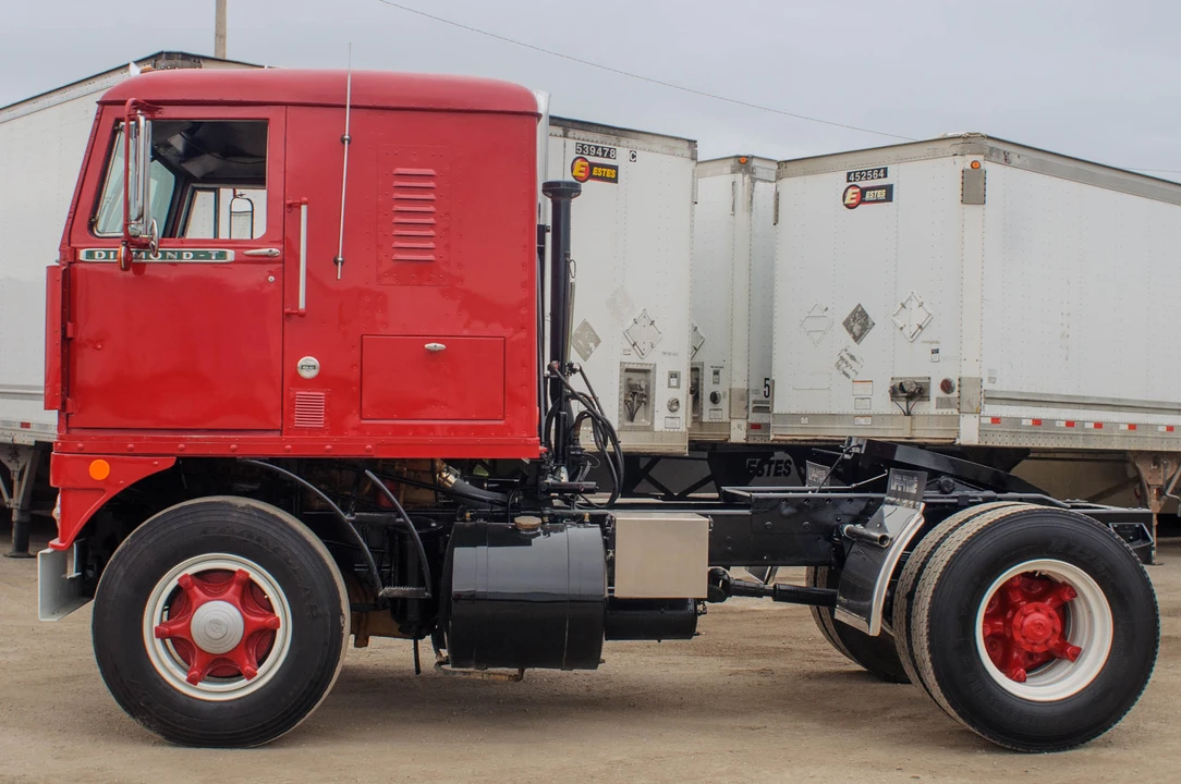 1956 Diamond T - Image 18 of 31