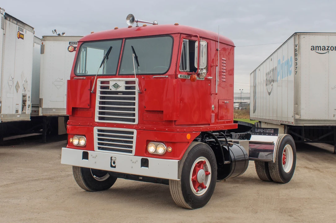 1956 Diamond T - Image 11 of 31