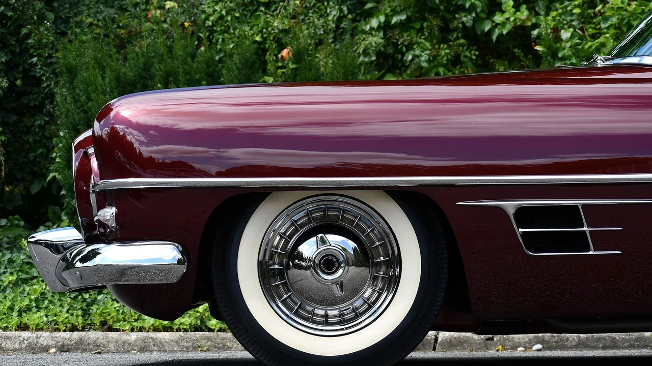 1956 Dual-Ghia - Image 25 of 31