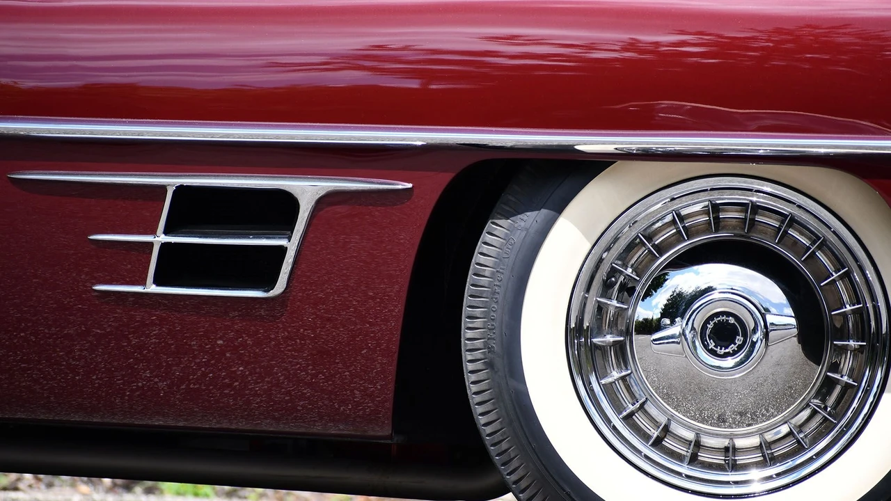 1956 Dual-Ghia - Image 18 of 31