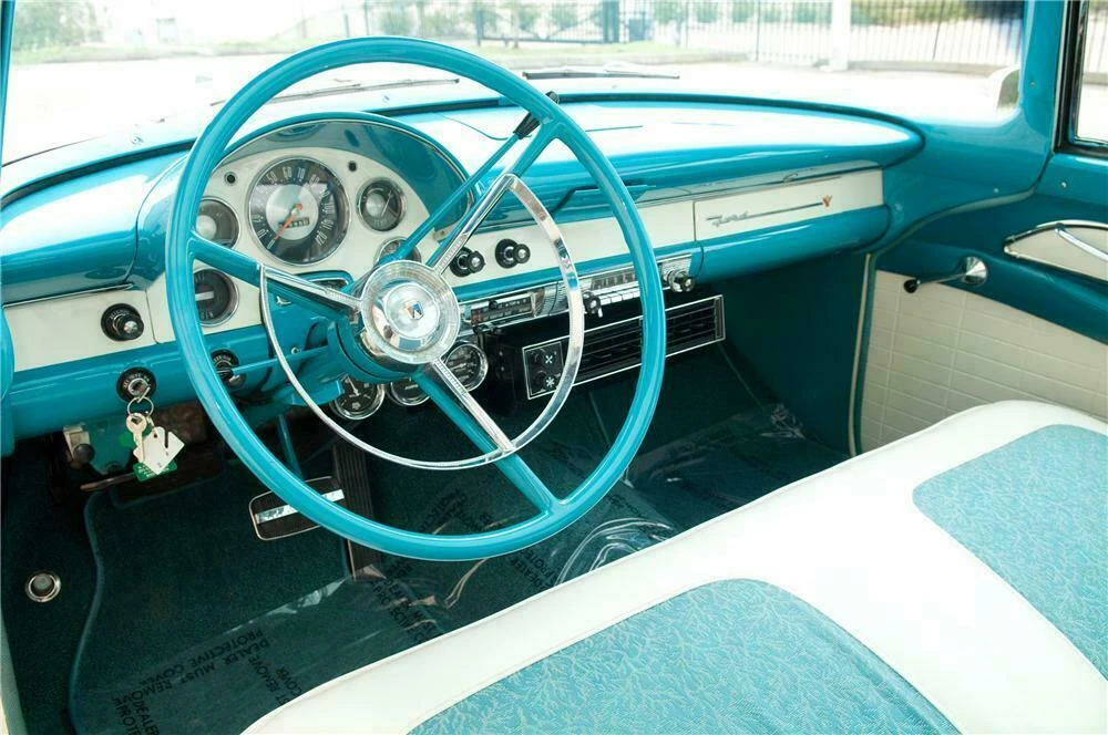1956 Ford Fairlane 1st Gen - Image 4 of 5