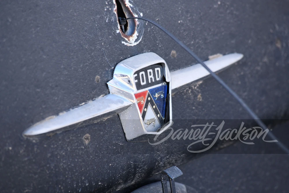 1956 Ford Fairlane 1st Gen - Image 10 of 25