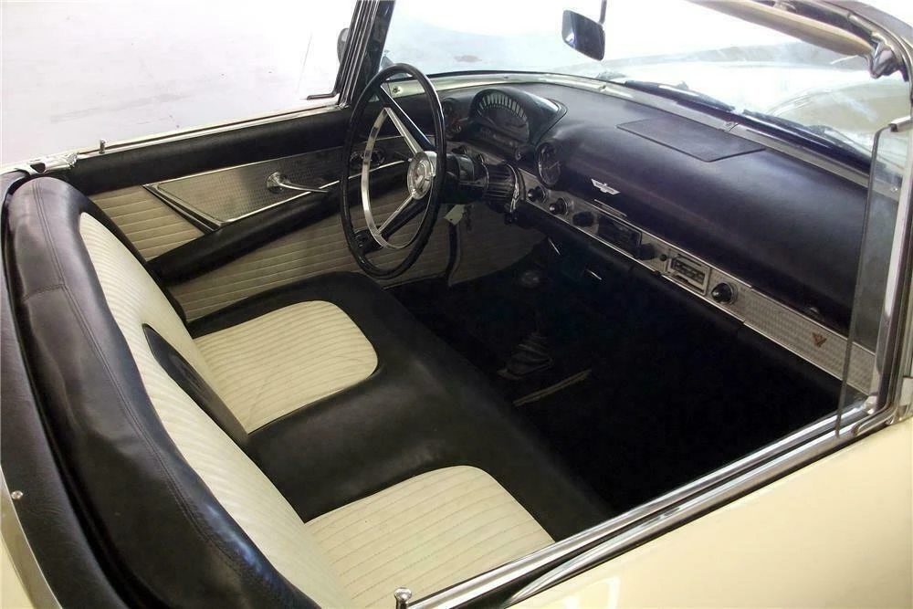 1956 Ford Thunderbird 1st Gen - Image 4 of 5
