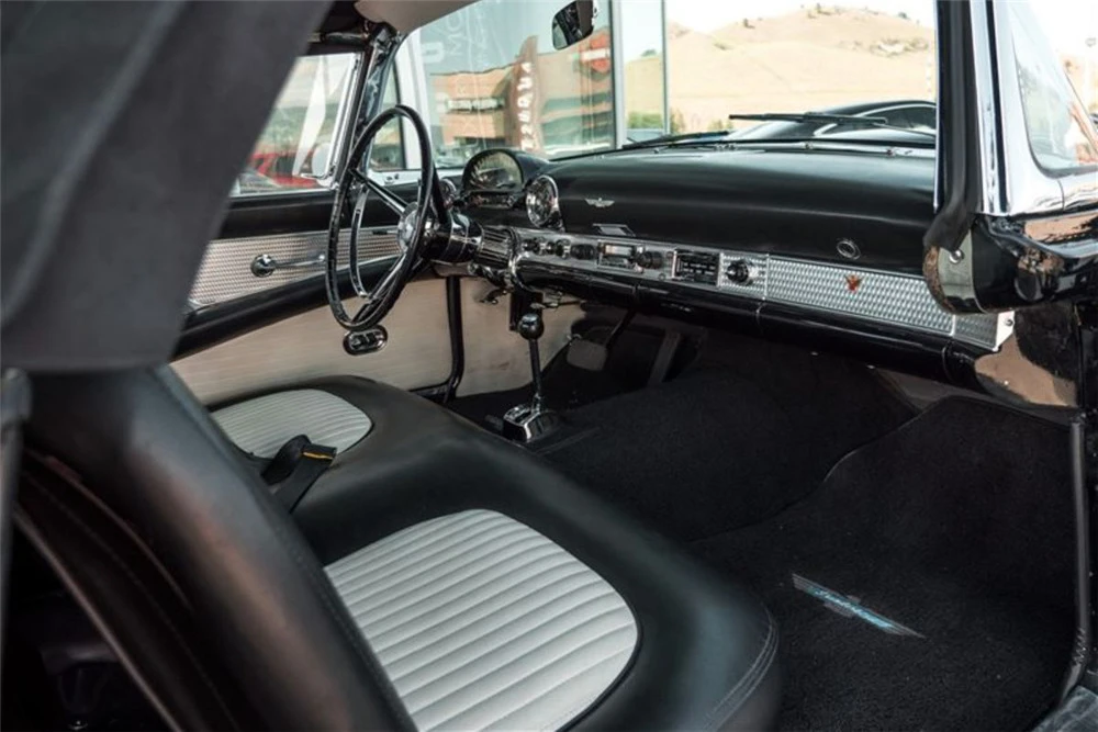 1956 Ford Thunderbird 1st Gen - Image 4 of 5