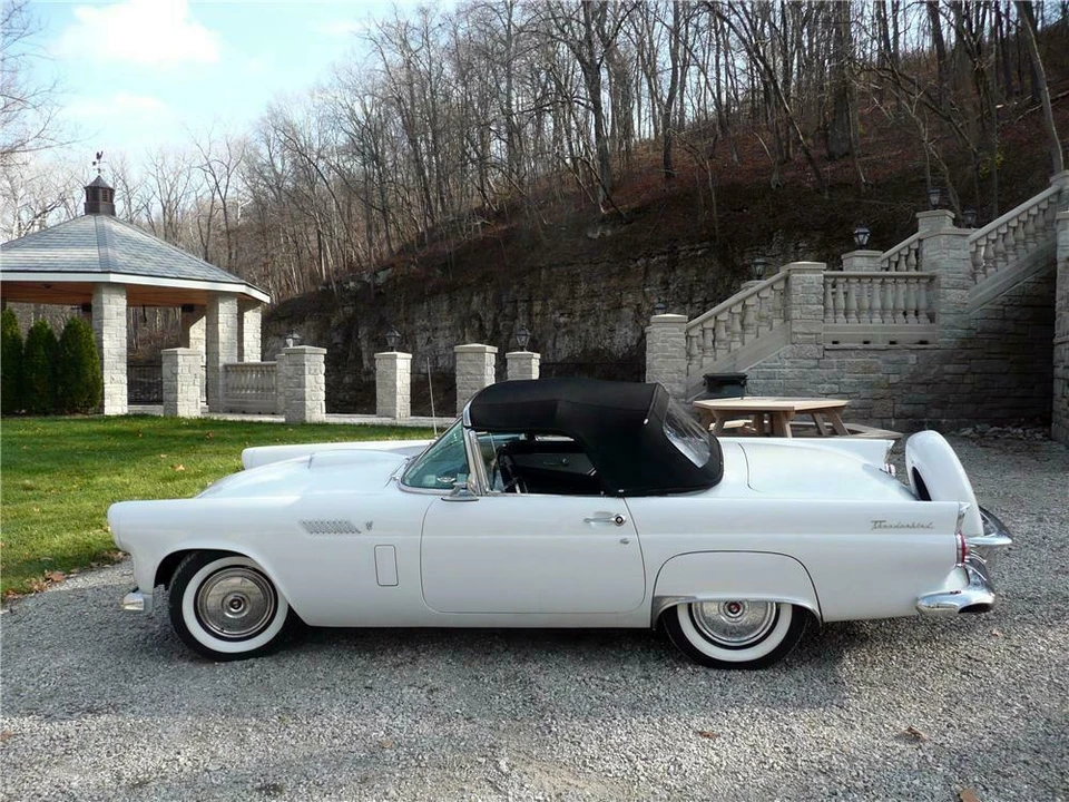 1956 Ford Thunderbird 1st Gen - Image 4 of 5