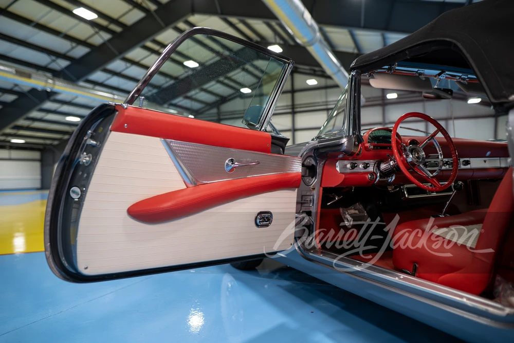 1956 Ford Thunderbird 1st Gen - Image 26 of 31