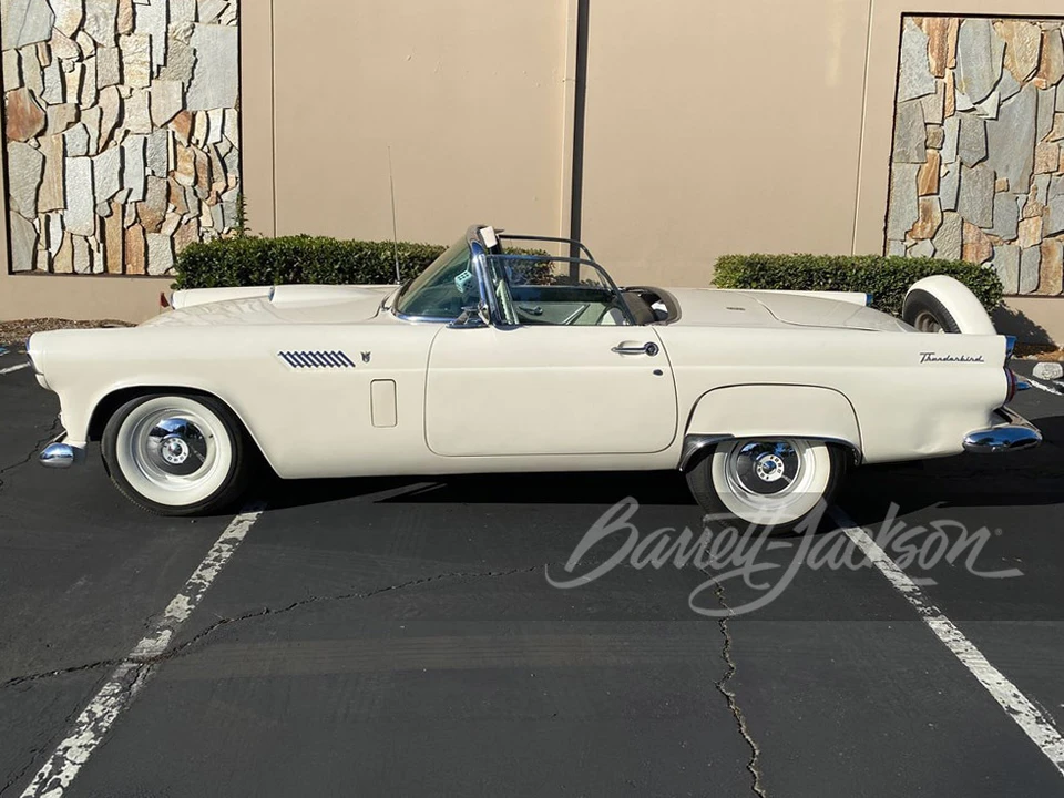 1956 Ford Thunderbird 1st Gen - Image 9 of 10