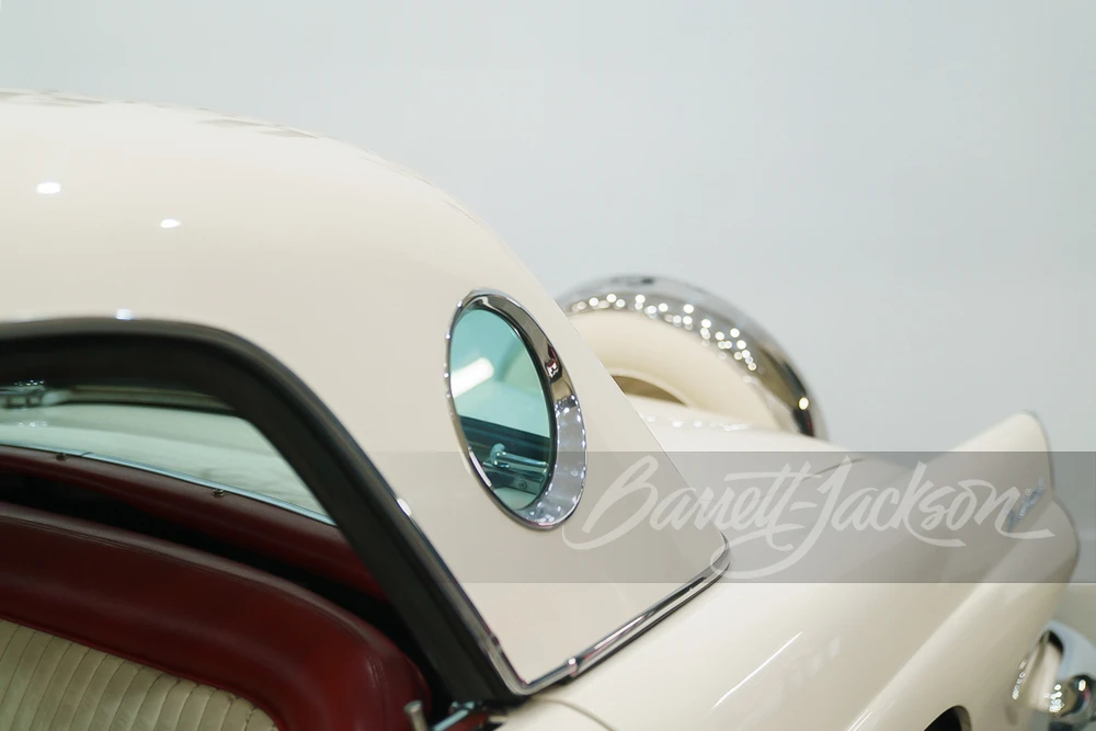1956 Ford Thunderbird 1st Gen - Image 16 of 17
