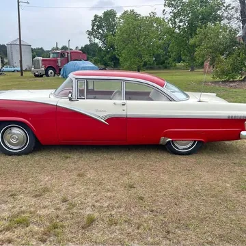 1956 Ford Fairlane
