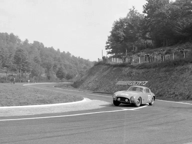 1956 Ferrari 250 - Image 5 of 31