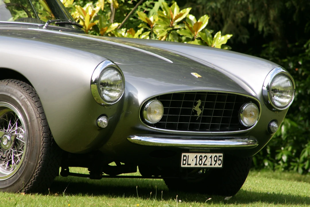 1956 Ferrari 250 - Image 17 of 18