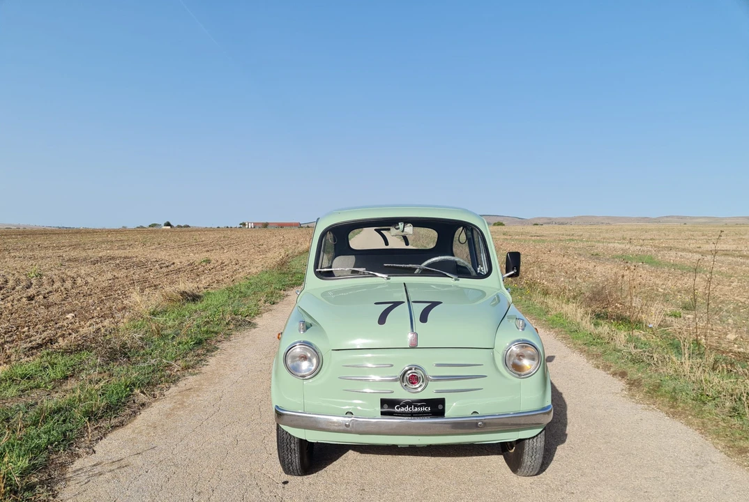 1956 Fiat 600 - Image 9 of 31