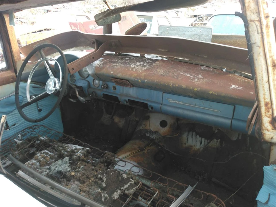 1956 Ford Customline - Image 6 of 10