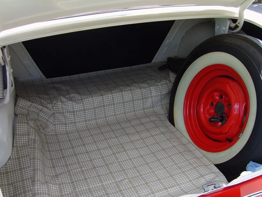 1956 Ford Customline - Image 5 of 9