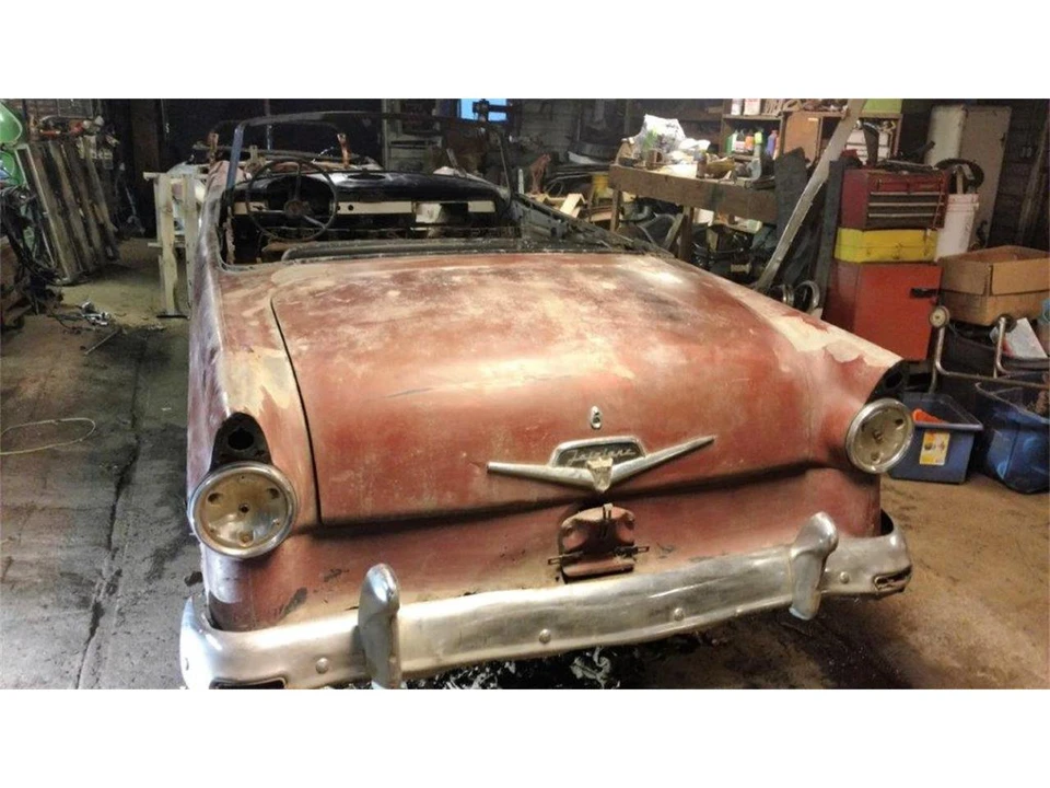 1956 Ford Fairlane 1st Gen - Image 6 of 15