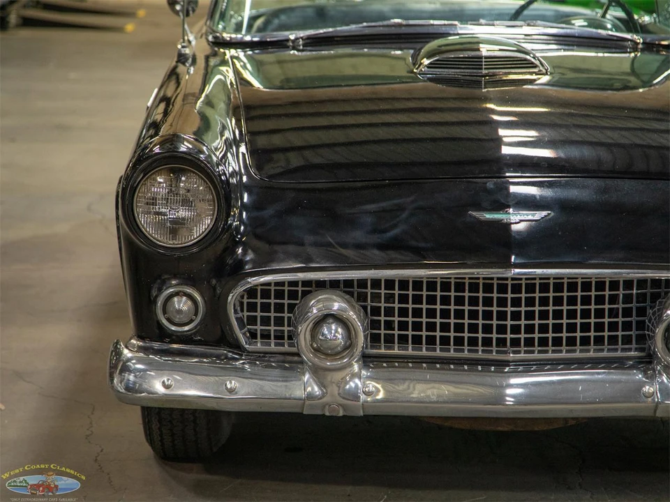 1956 Ford Fairlane 1st Gen - Image 14 of 31