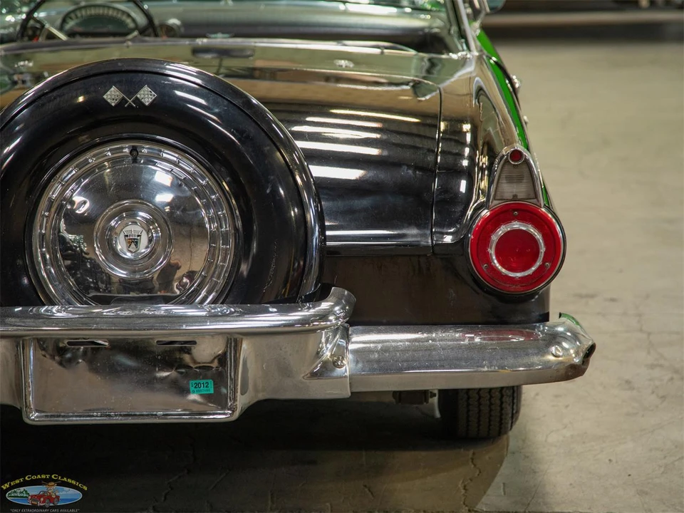 1956 Ford Fairlane 1st Gen - Image 20 of 31