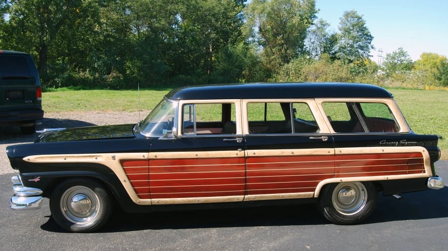 1956 Ford Country Squire - Image 2 of 3