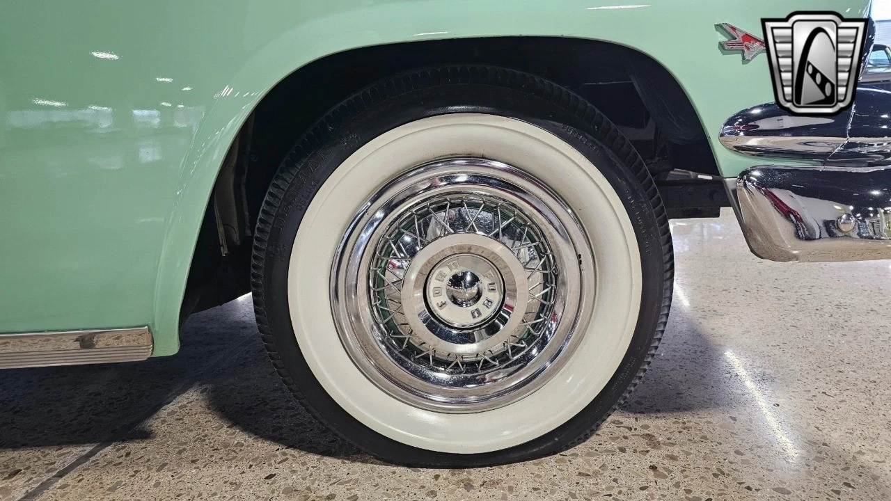 1956 Ford Crown Victoria - Image 9 of 21
