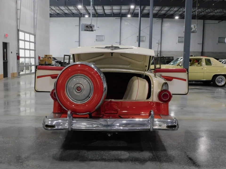 1956 Ford Crown Victoria - Image 20 of 21