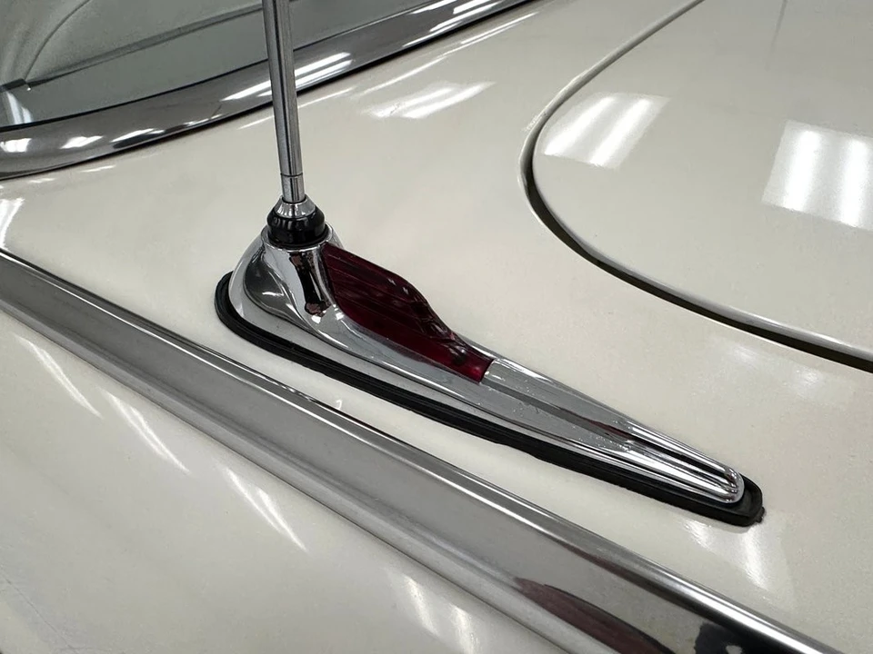 1956 Ford Crown Victoria - Image 20 of 21