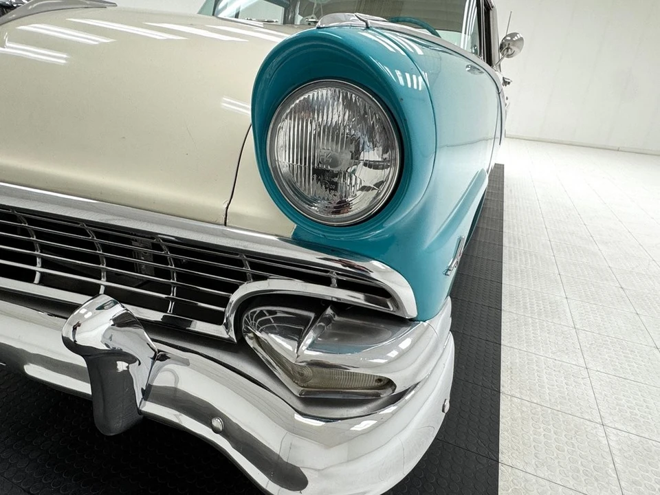1956 Ford Crown Victoria - Image 11 of 21